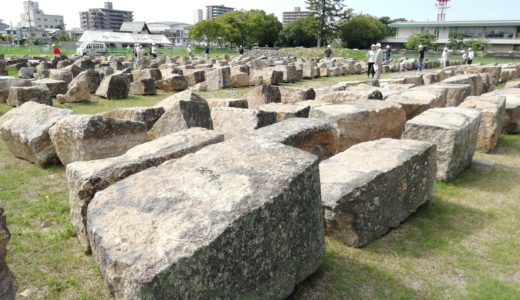 「第1回丸亀城現場見学会」に行ってきた。撤去した石垣を見たり触ったりしながら楽しくお勉強してきたよ