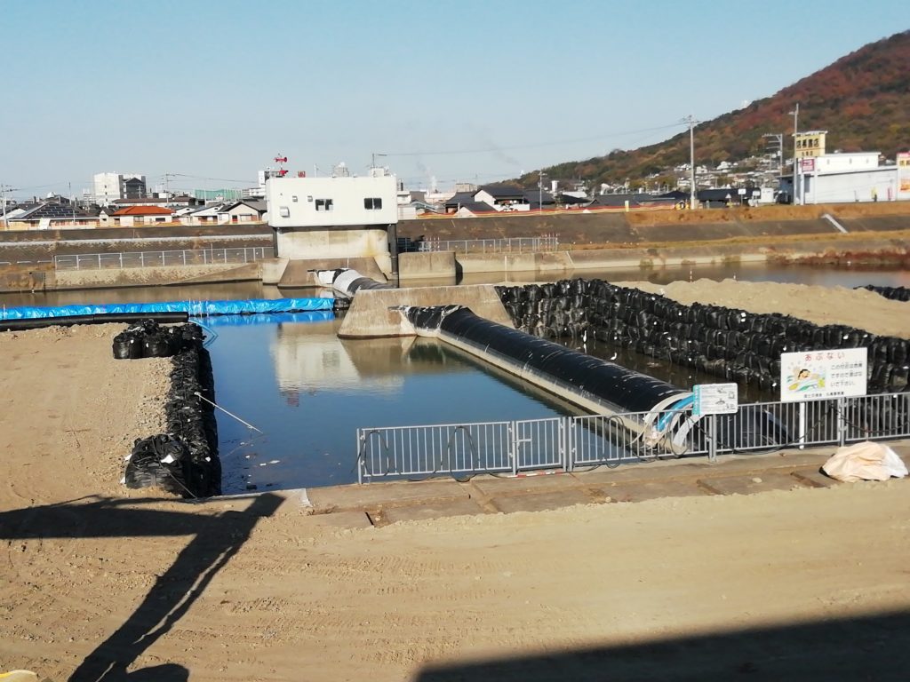 土器川 潮止堰