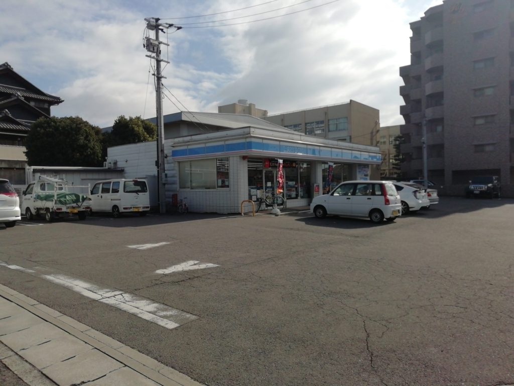 ローソン丸亀土器町西五丁目店 外観