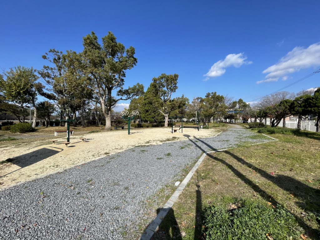 坂出市大池町 鎌田池公園