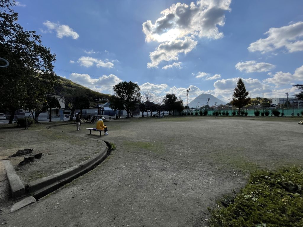 坂出市大池町 鎌田池公園