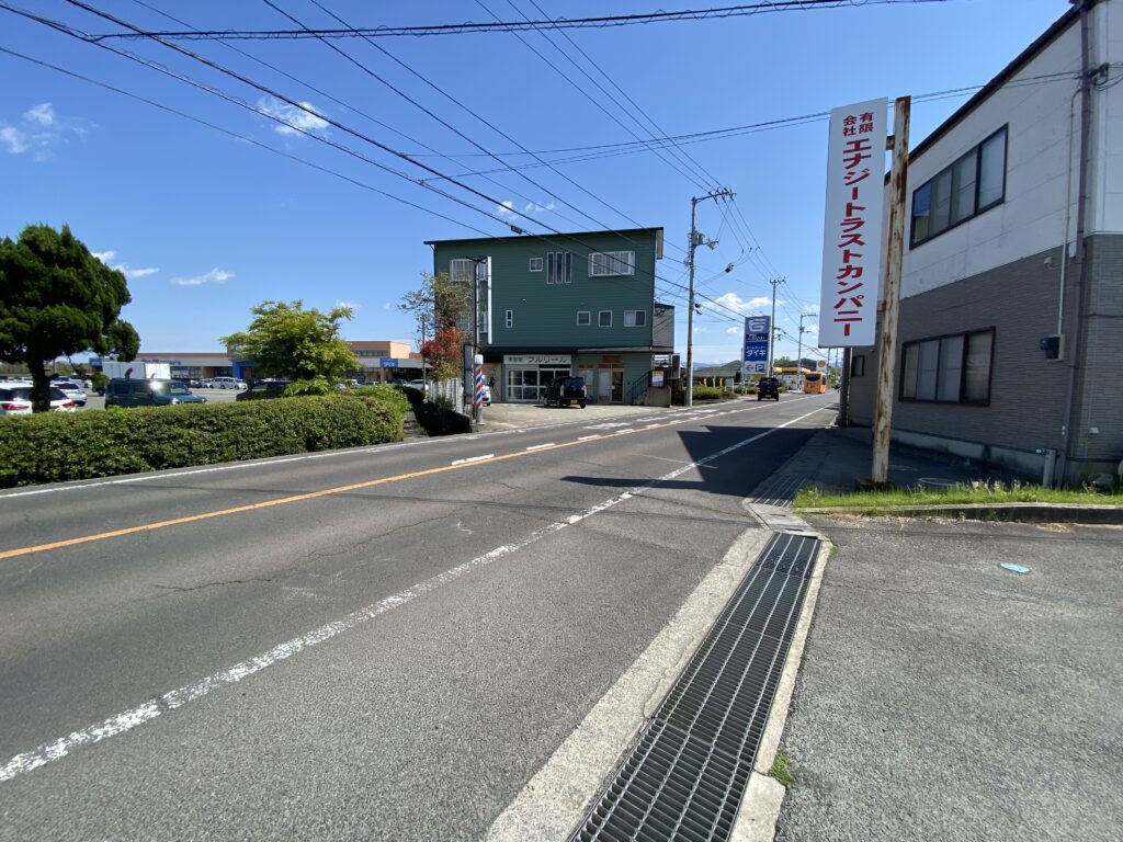 丸亀市川西町 炭火焼きとり しゃらく