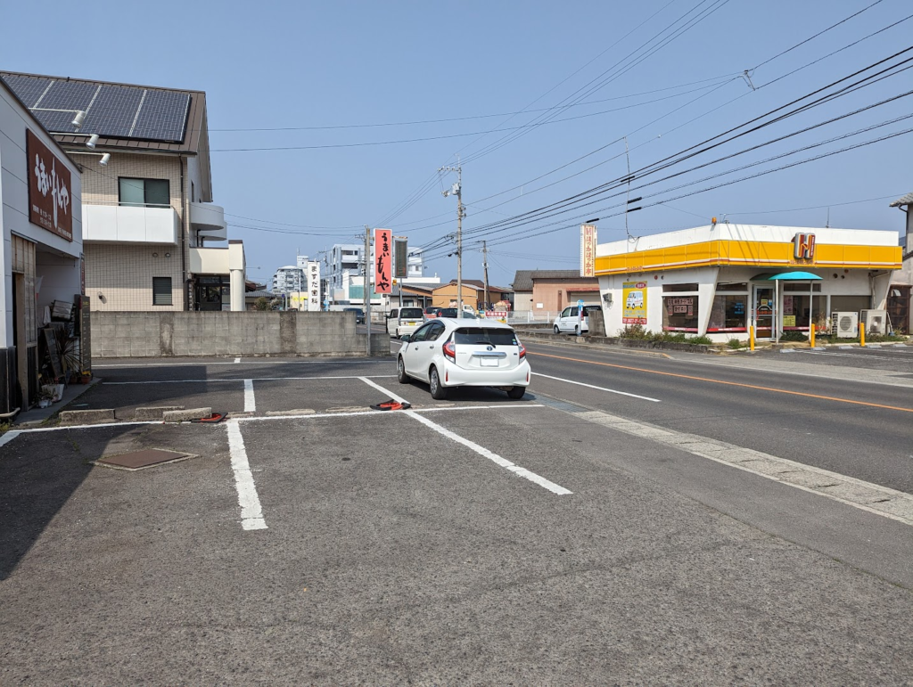 丸亀市土器町 スープカレー＆ネパールカレー Diya(ディーヤ) 丸亀店 場所