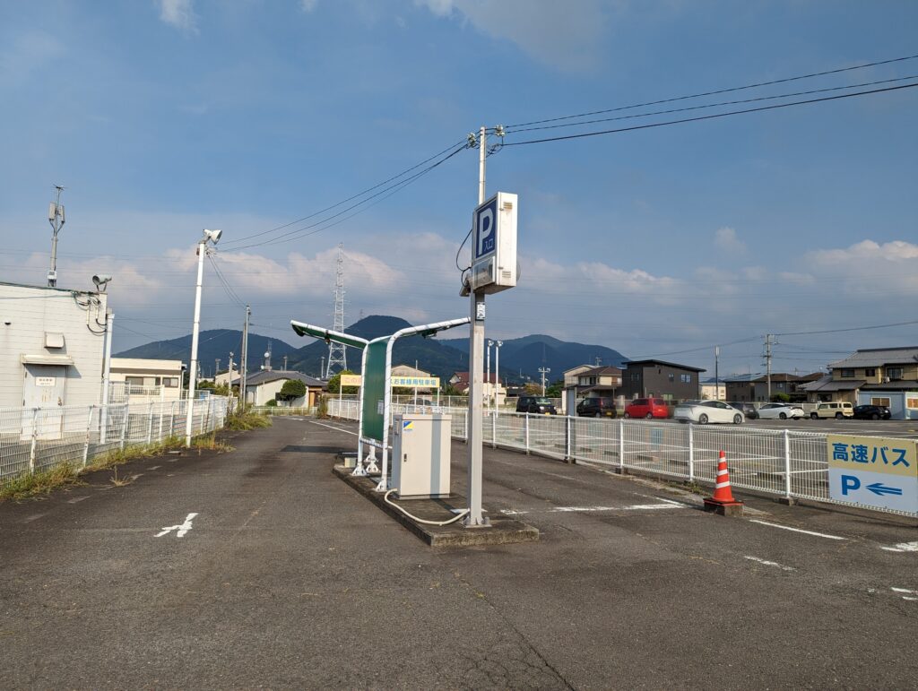 宇多津町 坂出インターバスターミナル駐車場