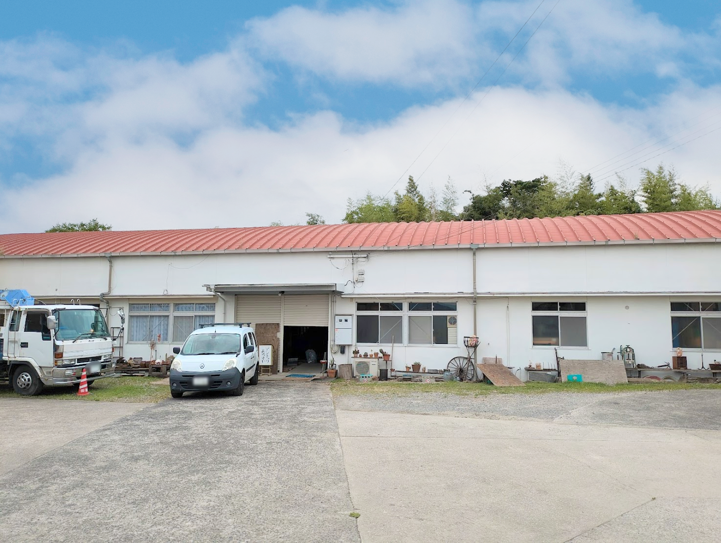 丸亀市飯山町 アンチックよろずや