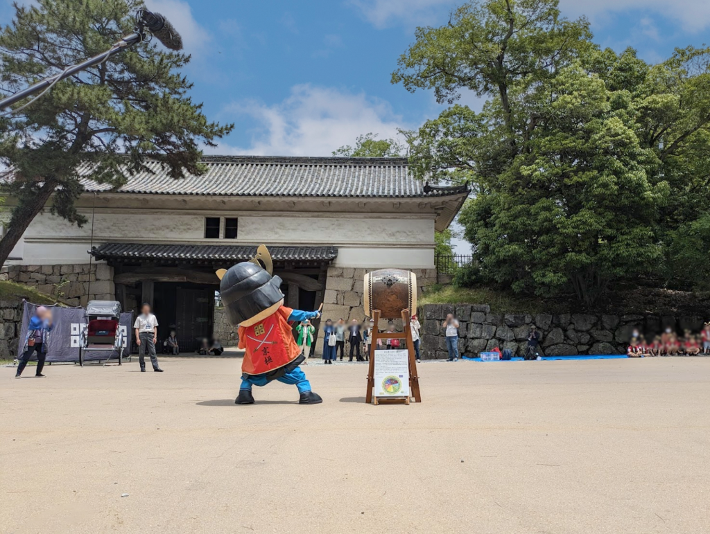 丸亀城 丸亀歳時記時太鼓打ち鳴らし式