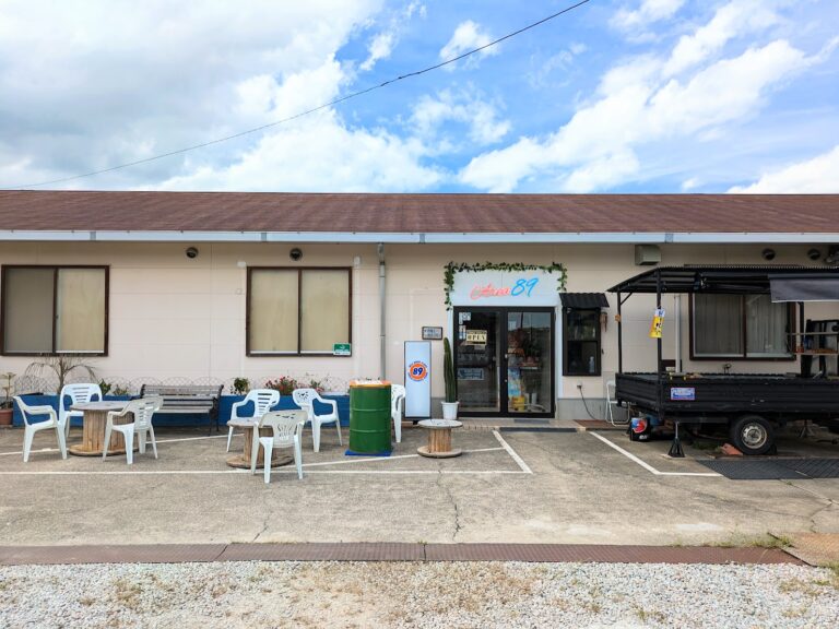 綾川町に「SEA SIDE CAFÉ AREA89(シーサイドカフェ エリア89)」が2024年6月30日(火)にオープン！工場の中にカリブ海&#x2049;の街が誕生！