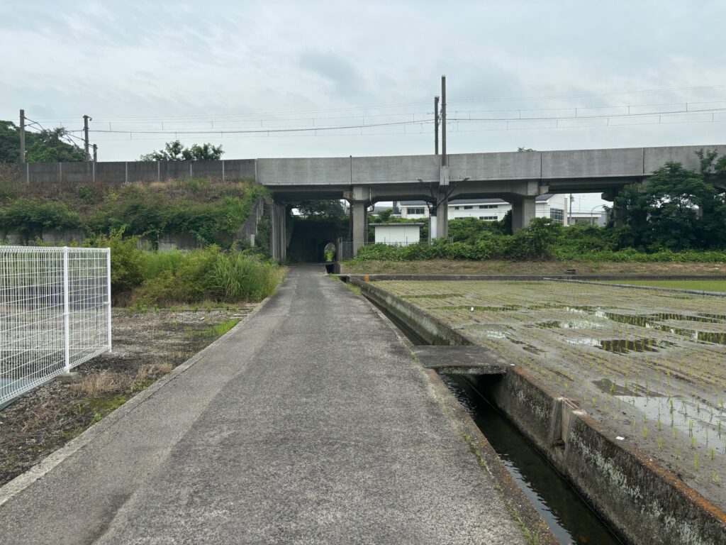 宇多津町 岩屋架道橋 道