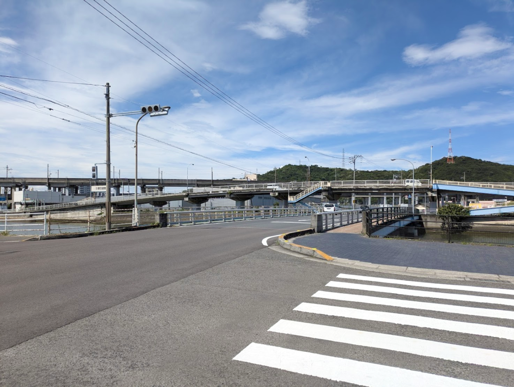 宇多津町 大束川橋