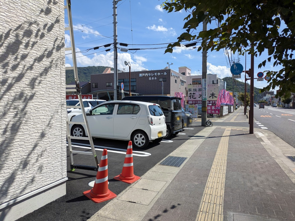 坂出市室町 お結び にぎやか さゆりん 駐車場