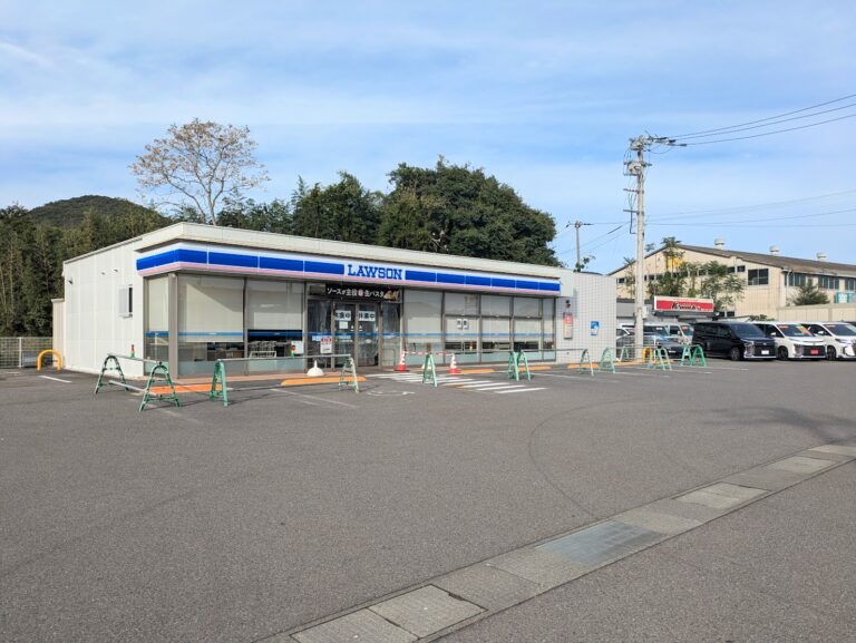 綾川町の「ローソン綾川町陶北店」が2024年9月下旬ごろから休業してるみたい