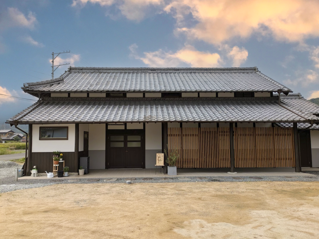 善通寺市生野町 蔵六写真館