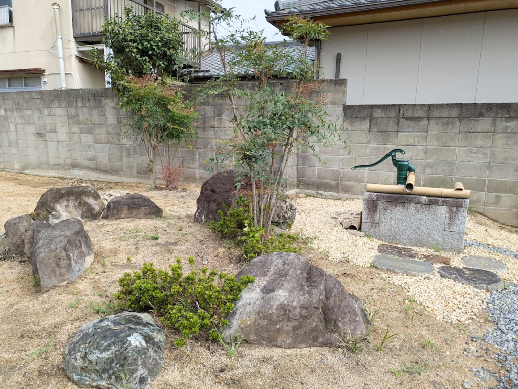 善通寺市生野町 蔵六写真館 外の様子