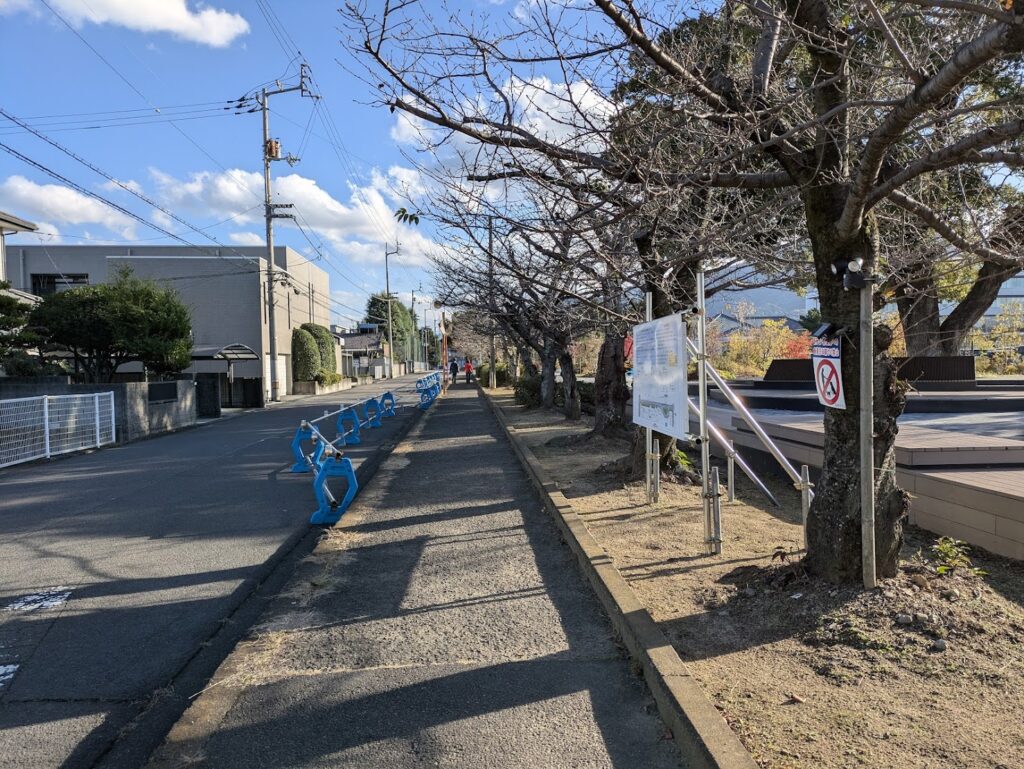 善通寺市 市道一高西側線で車道幅員縮小の社会実験