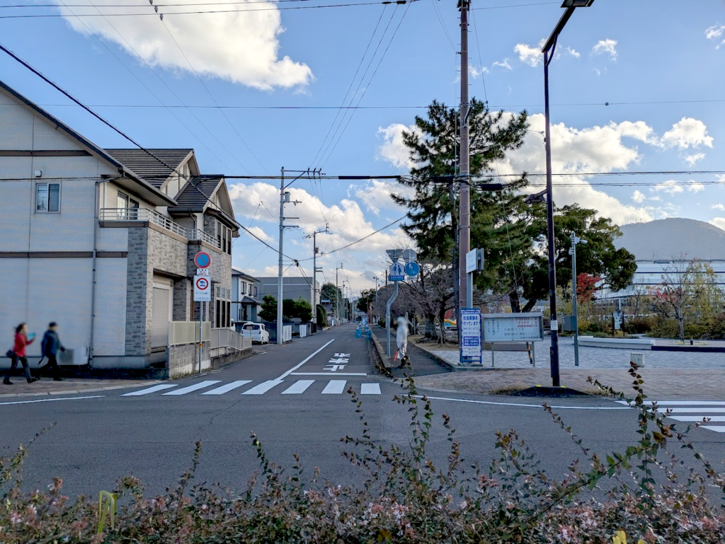 善通寺市 市道一高西側線で車道幅員縮小の社会実験