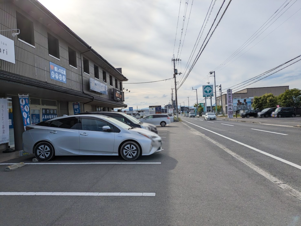 丸亀市郡家町 癒しの広場 駐車場