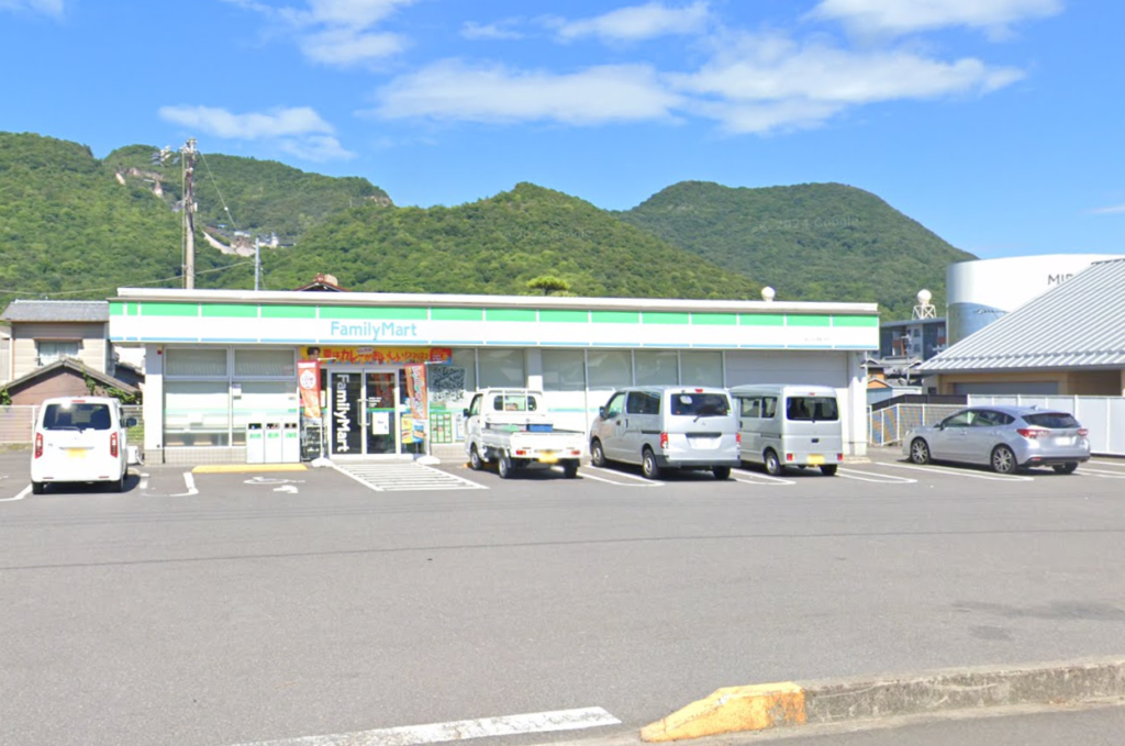 坂出市加茂町 ファミリーマート 坂出加茂町店