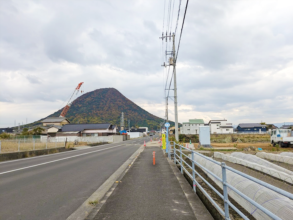 丸亀市飯野町