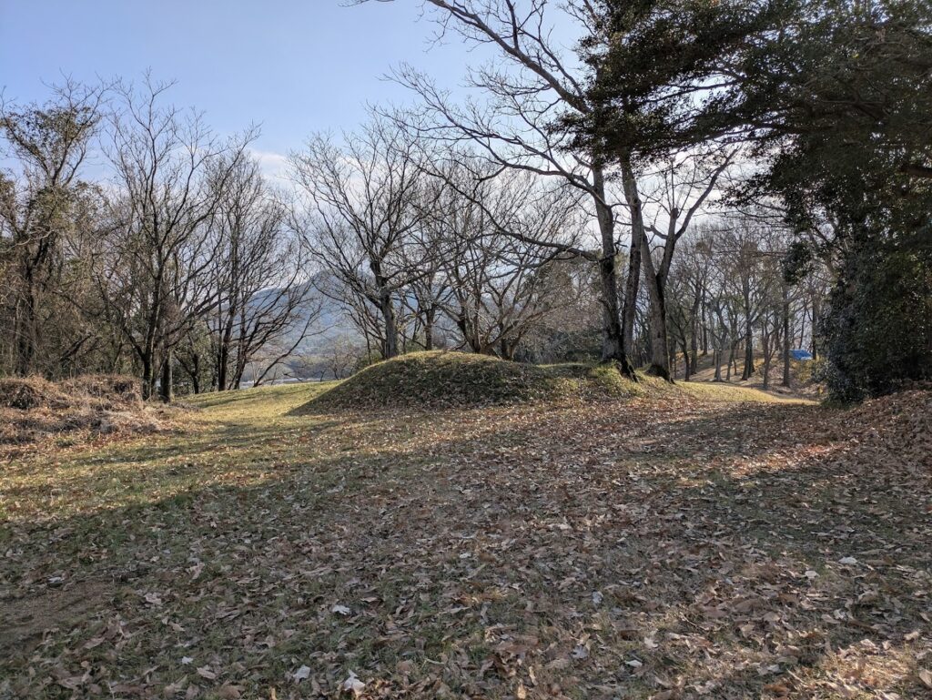 丸亀市綾歌町 快天山古墳