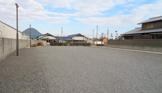 丸亀市三条町の「アンチックよろずや」跡地周辺で何かの準備が始まってるみたい