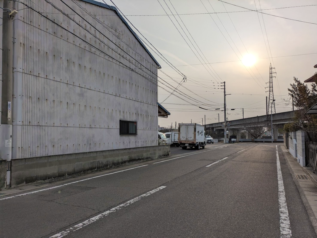 丸亀市土器町 ふぅずらぼKitchen 場所・駐車場